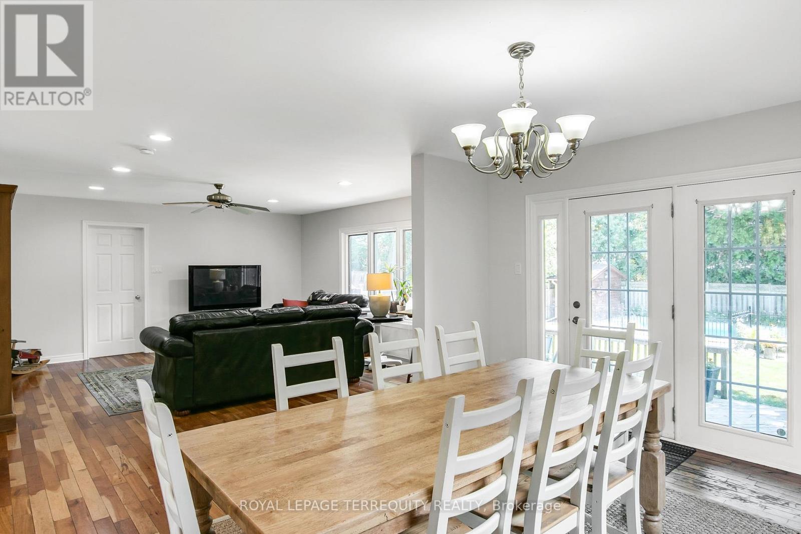 11 Urbandale Avenue, Toronto, Ontario  M2M 2G9 - Photo 11 - C12380641