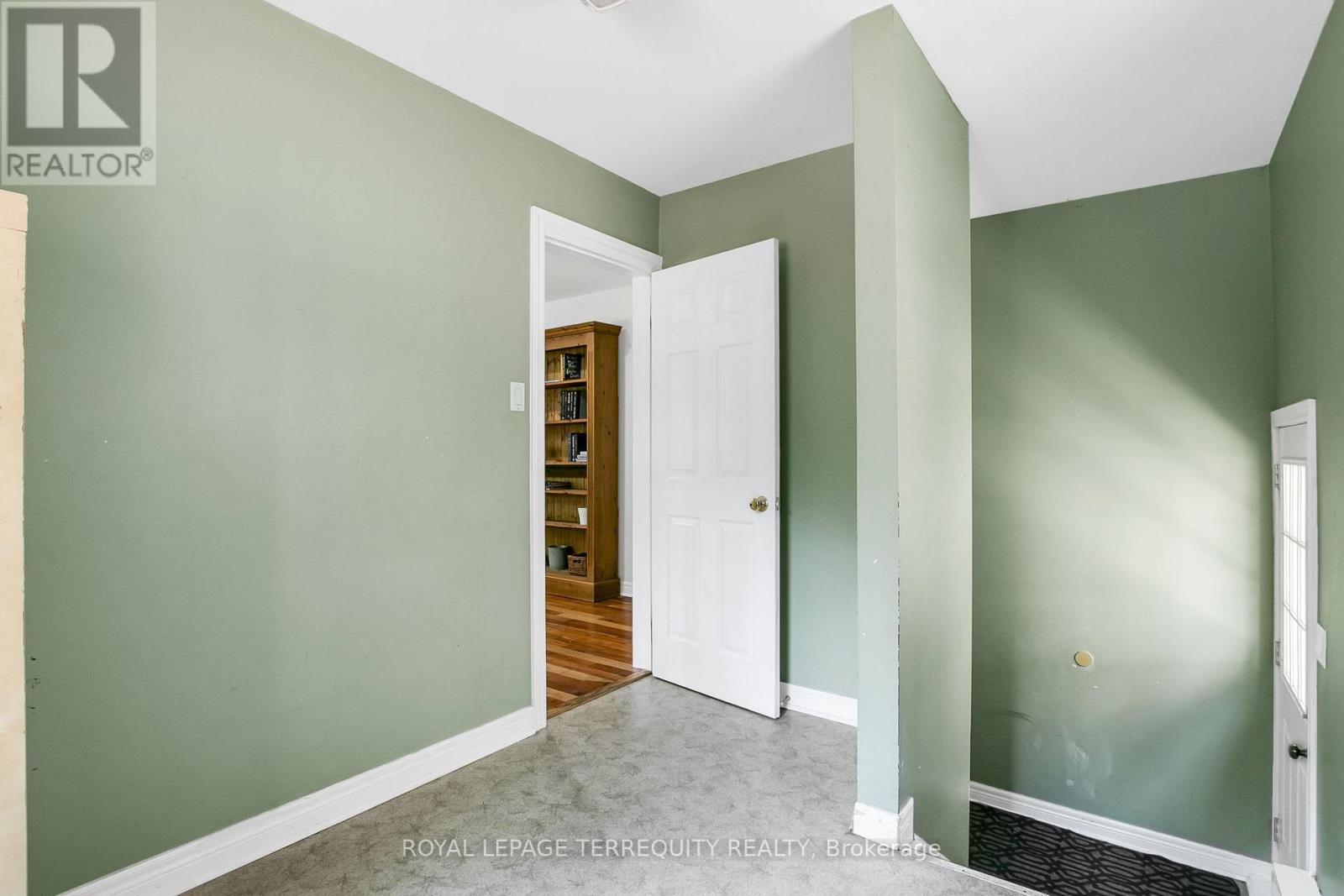 11 Urbandale Avenue, Toronto, Ontario  M2M 2G9 - Photo 14 - C12380641
