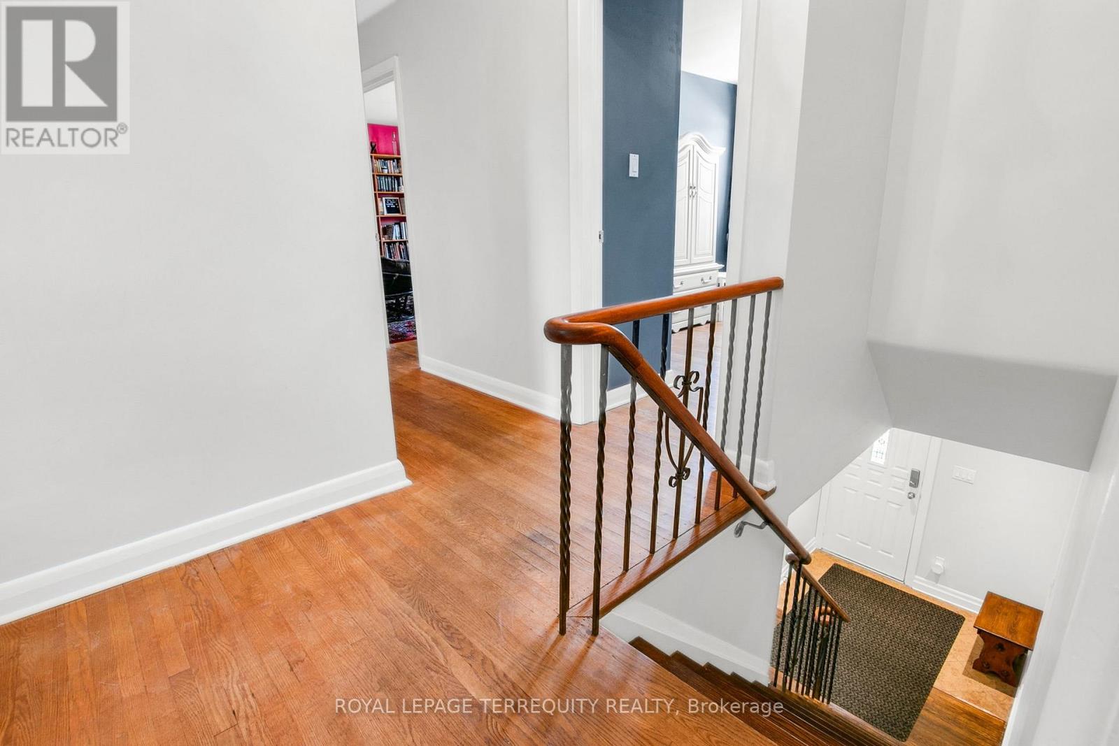 11 Urbandale Avenue, Toronto, Ontario  M2M 2G9 - Photo 17 - C12380641