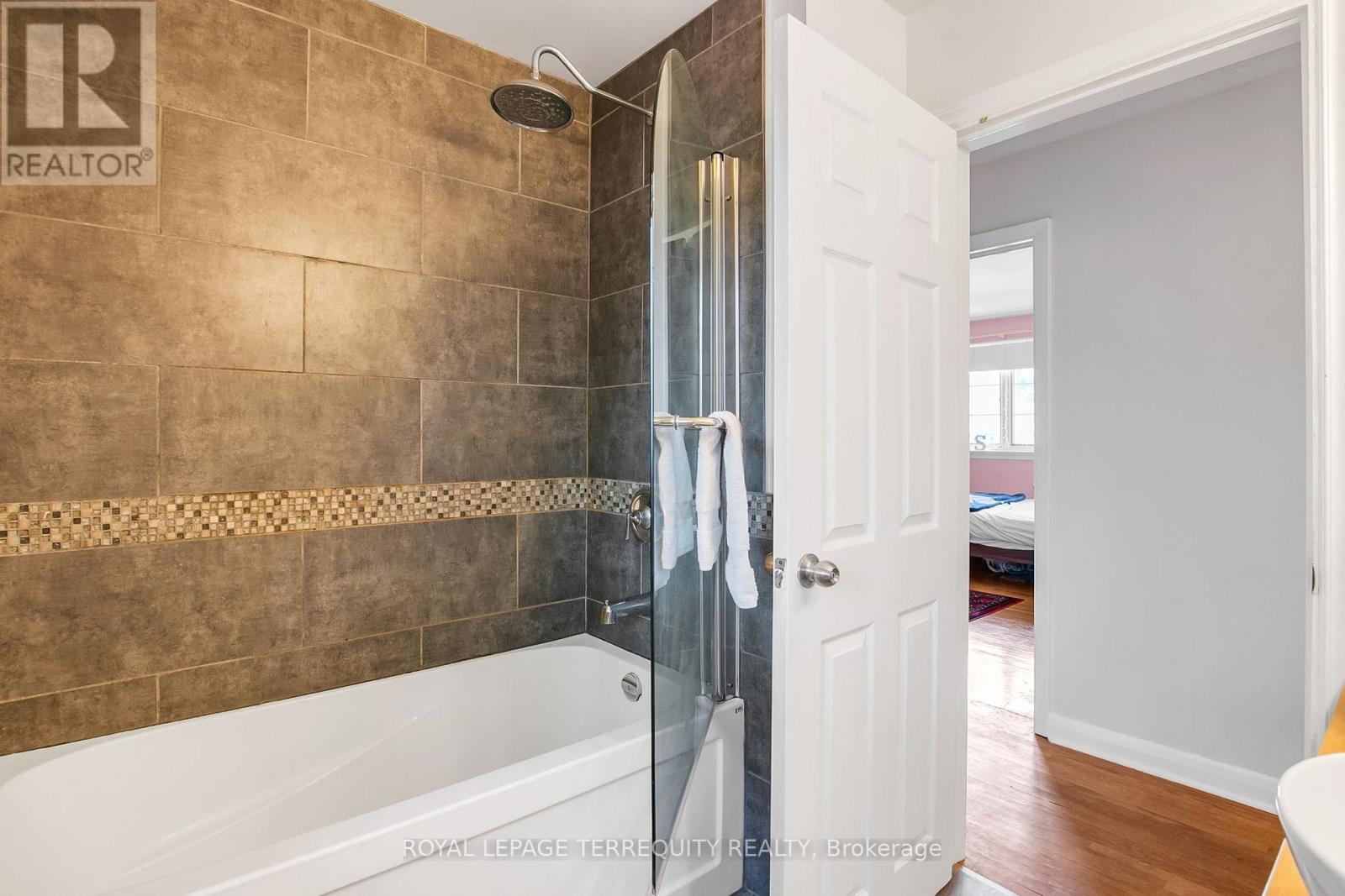 11 Urbandale Avenue, Toronto, Ontario  M2M 2G9 - Photo 29 - C12380641