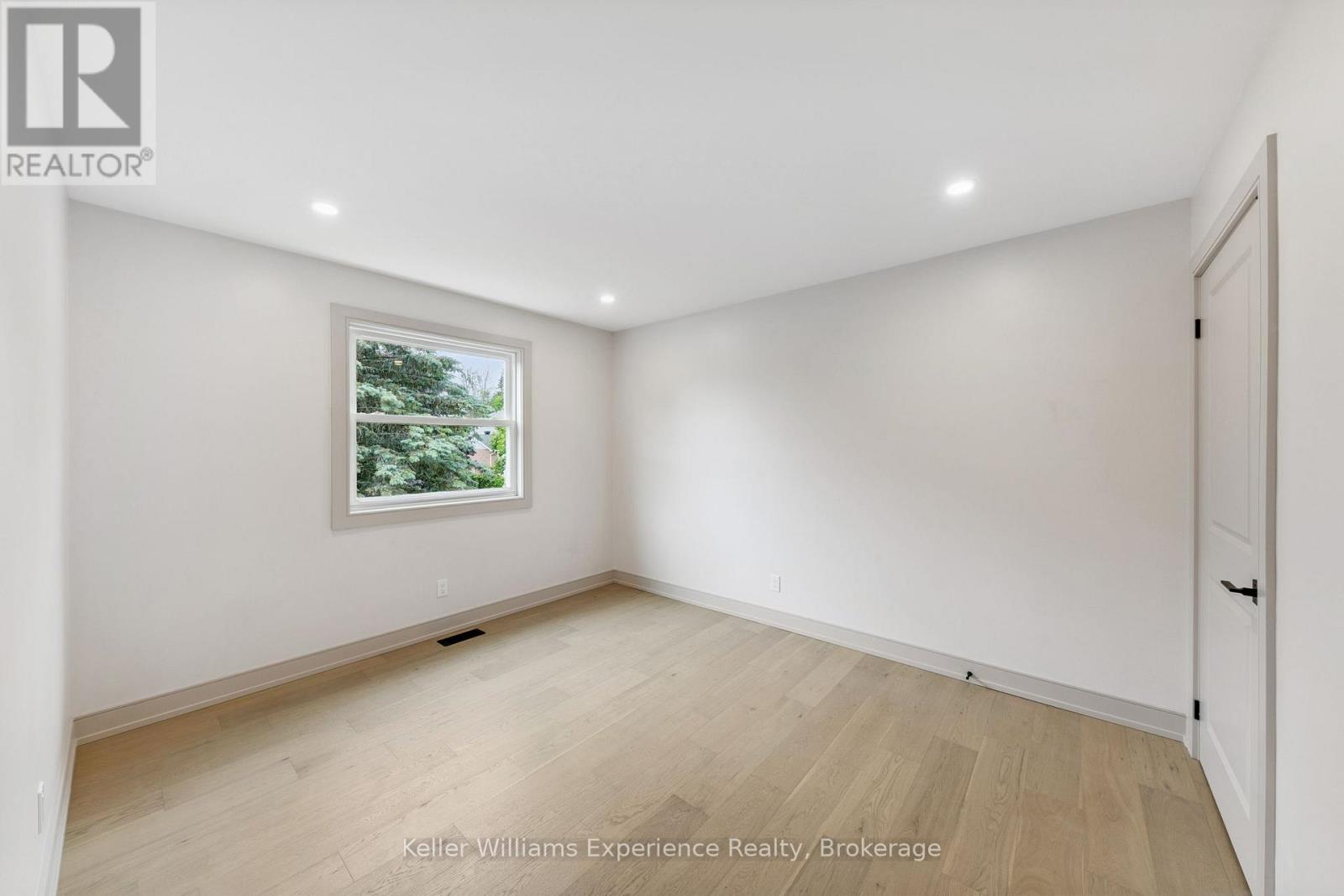 14 Mariposa Drive, Orillia, Ontario  L3V 7G7 - Photo 23 - S12380579