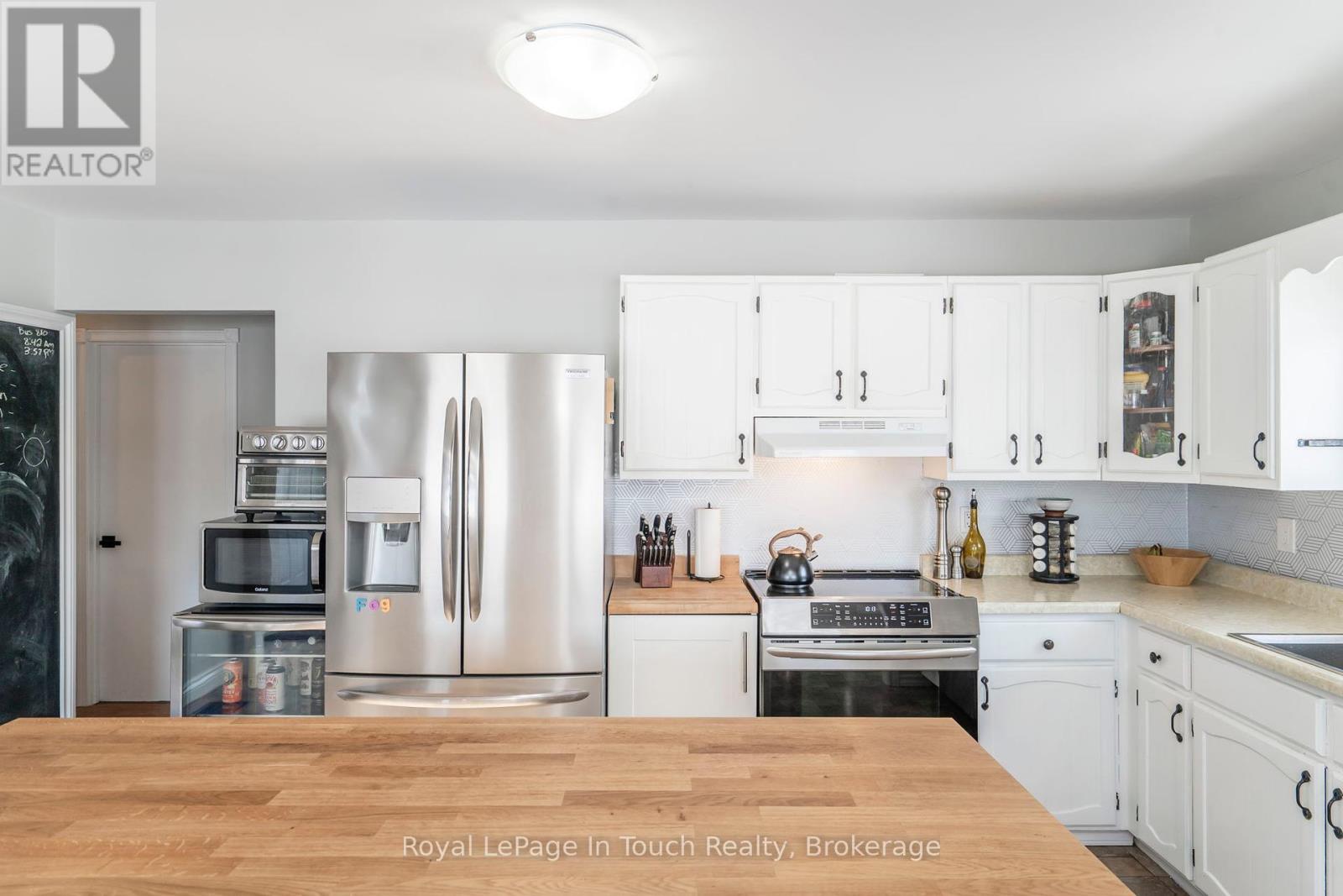 164 Duck Bay Road, Tay, Ontario  L0K 2C0 - Photo 11 - S12380853