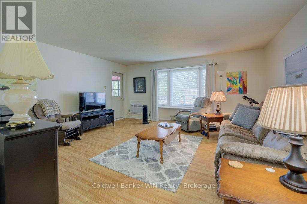 206 - 497 Birmingham Street W, Wellington North, Ontario  N0G 2L1 - Photo 10 - X12380949