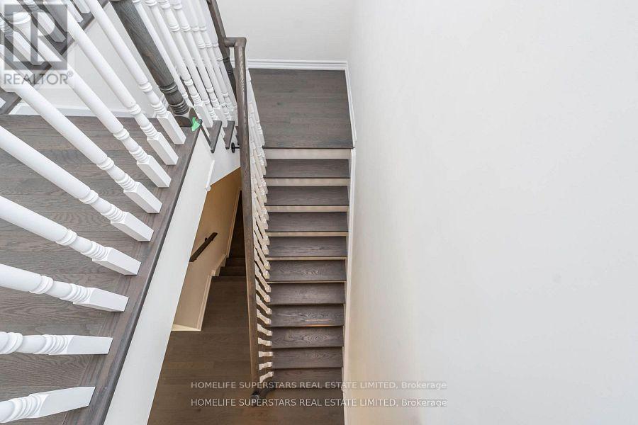 1121 Cole Street, Innisfil, Ontario  L9R 0R3 - Photo 20 - N12380692