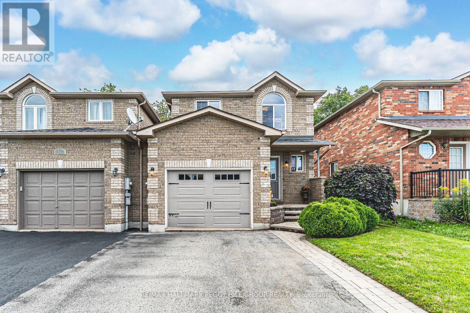 17 BARTOR BOULEVARD, Barrie, Ontario