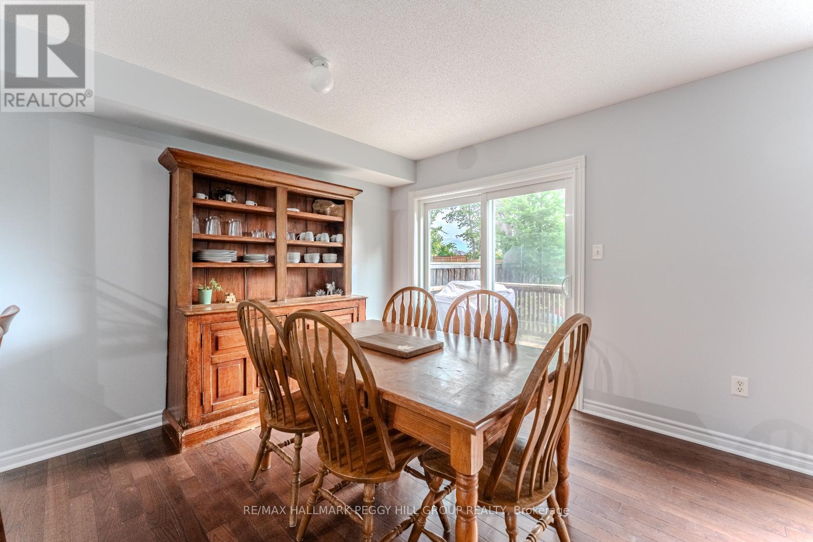 17 Bartor Boulevard, Barrie, Ontario  L4N 5Y7 - Photo 4 - S12380671