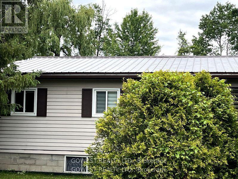 137 First Avenue, Tay (Port Mcnicoll), Ontario  L0K 1R0 - Photo 1 - S12380684