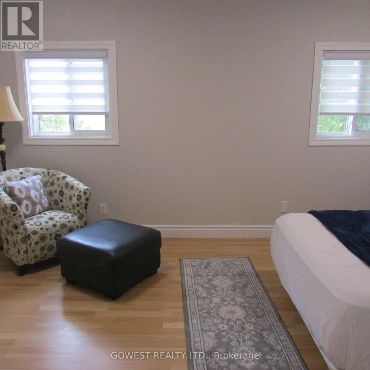 137 First Avenue, Tay (Port Mcnicoll), Ontario  L0K 1R0 - Photo 12 - S12380684