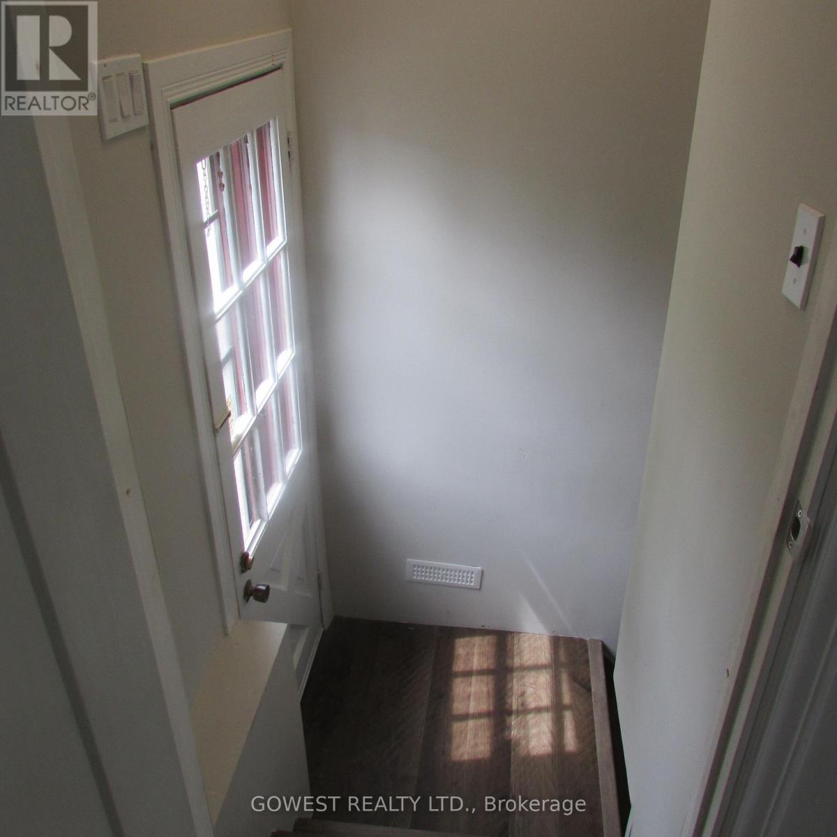 137 First Avenue, Tay (Port Mcnicoll), Ontario  L0K 1R0 - Photo 20 - S12380684