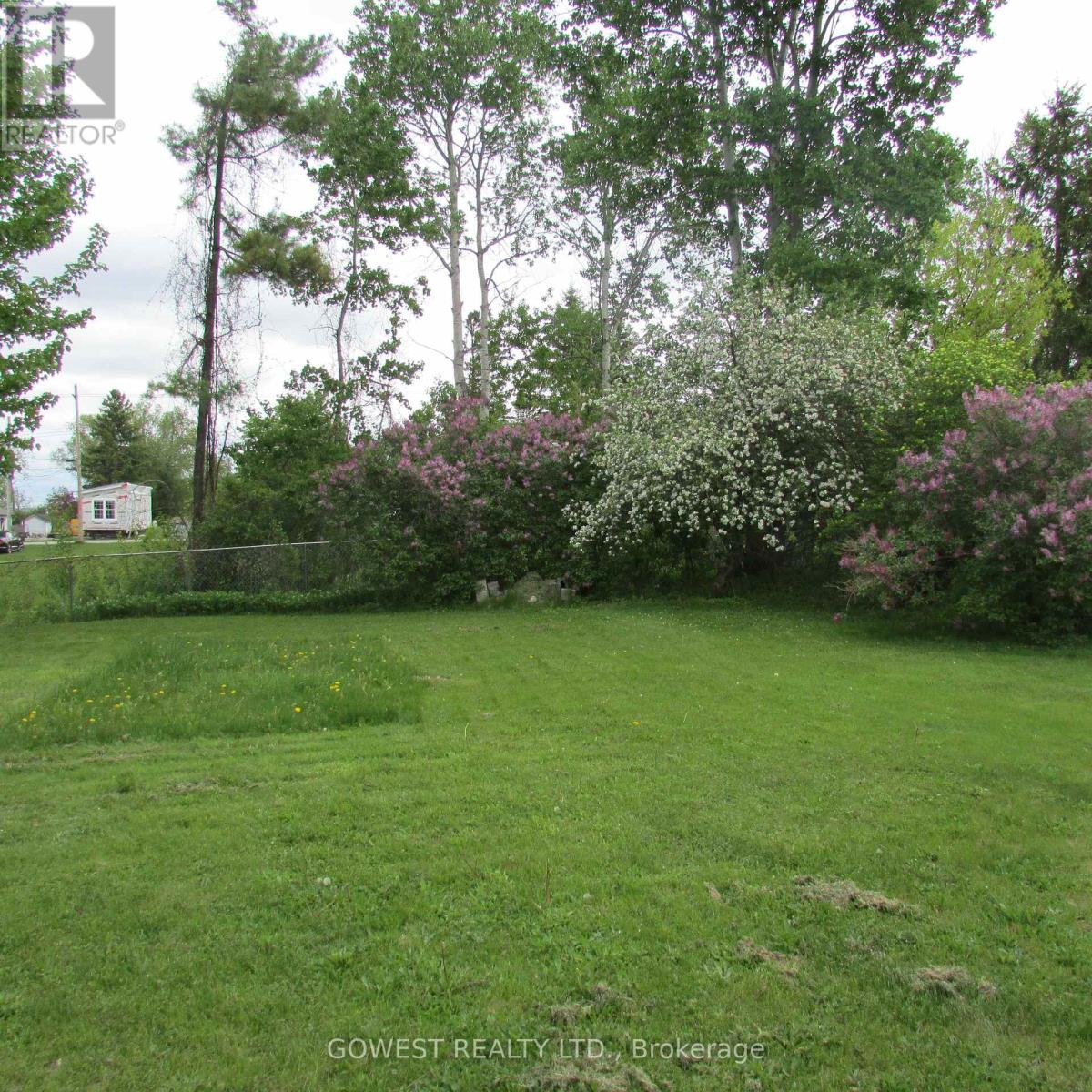 137 First Avenue, Tay (Port Mcnicoll), Ontario  L0K 1R0 - Photo 6 - S12380684