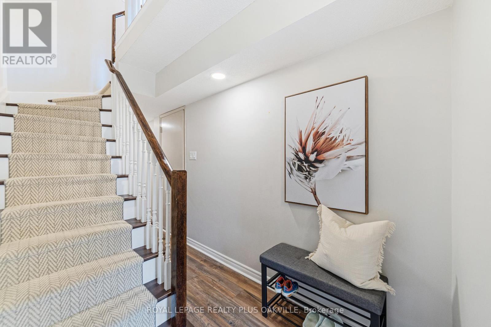 Property at 55 - 2300 BRAYS LANE image 3