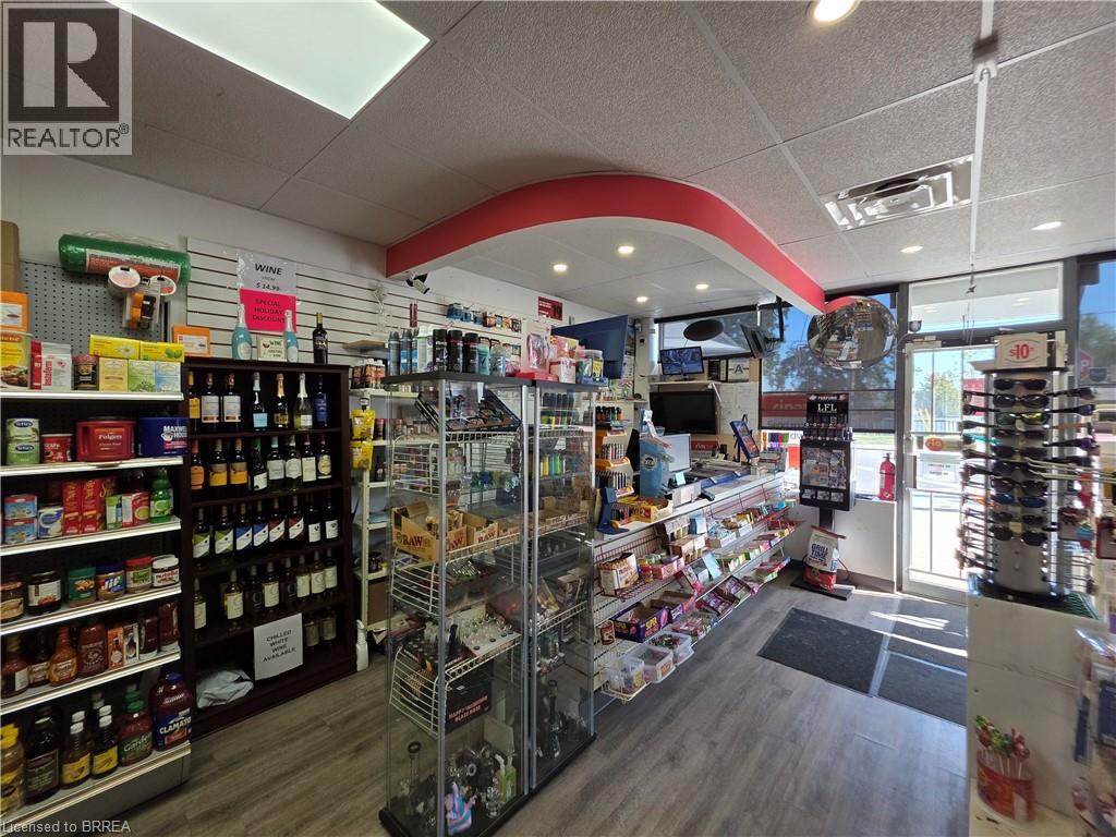 85 Emilie Street Unit# Main Floor, Brantford, Ontario  N3S 1T1 - Photo 6 - 40765822