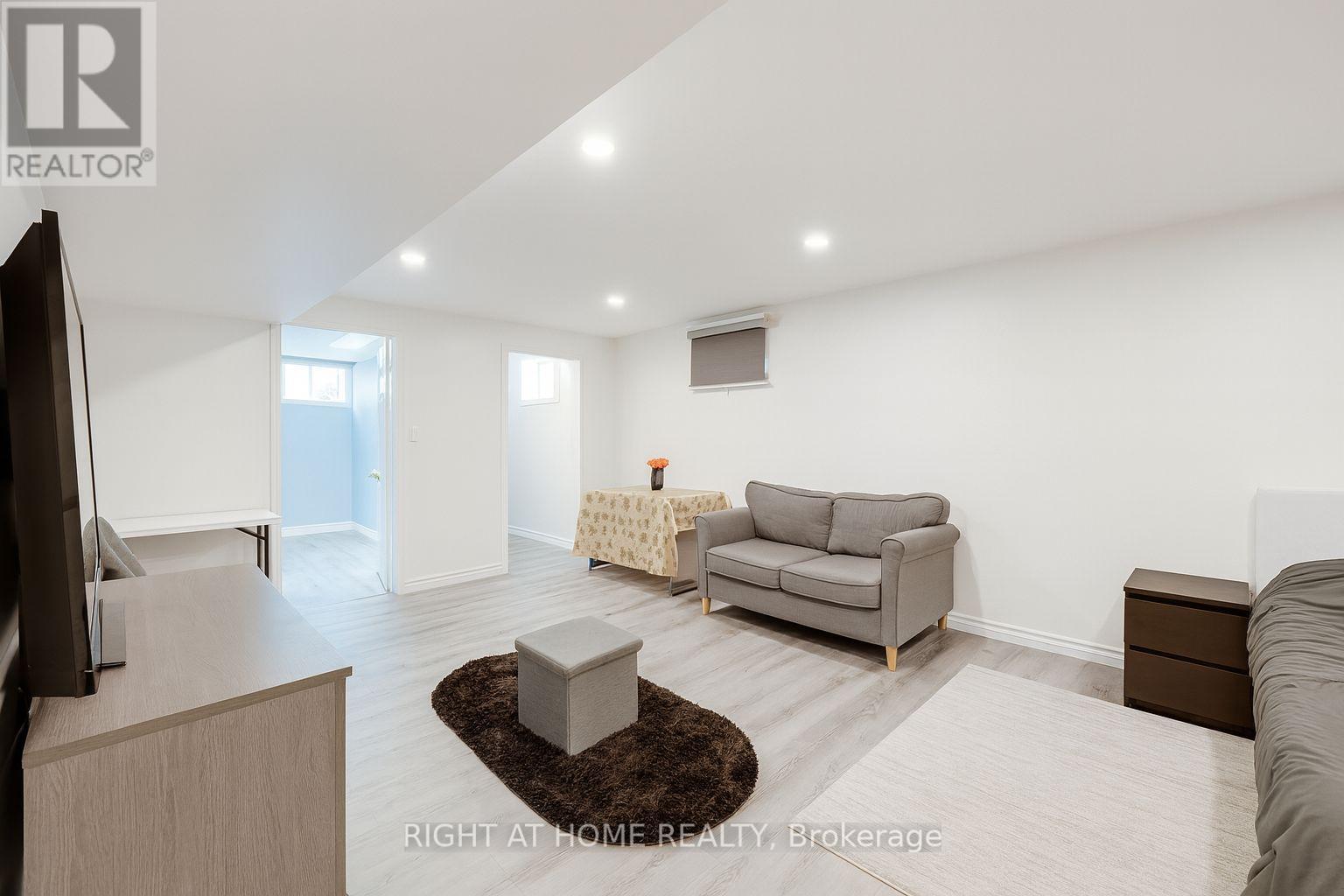 32 Grandview Crescent, Bradford West Gwillimbury, Ontario  L3Z 3L1 - Photo 26 - N12363239