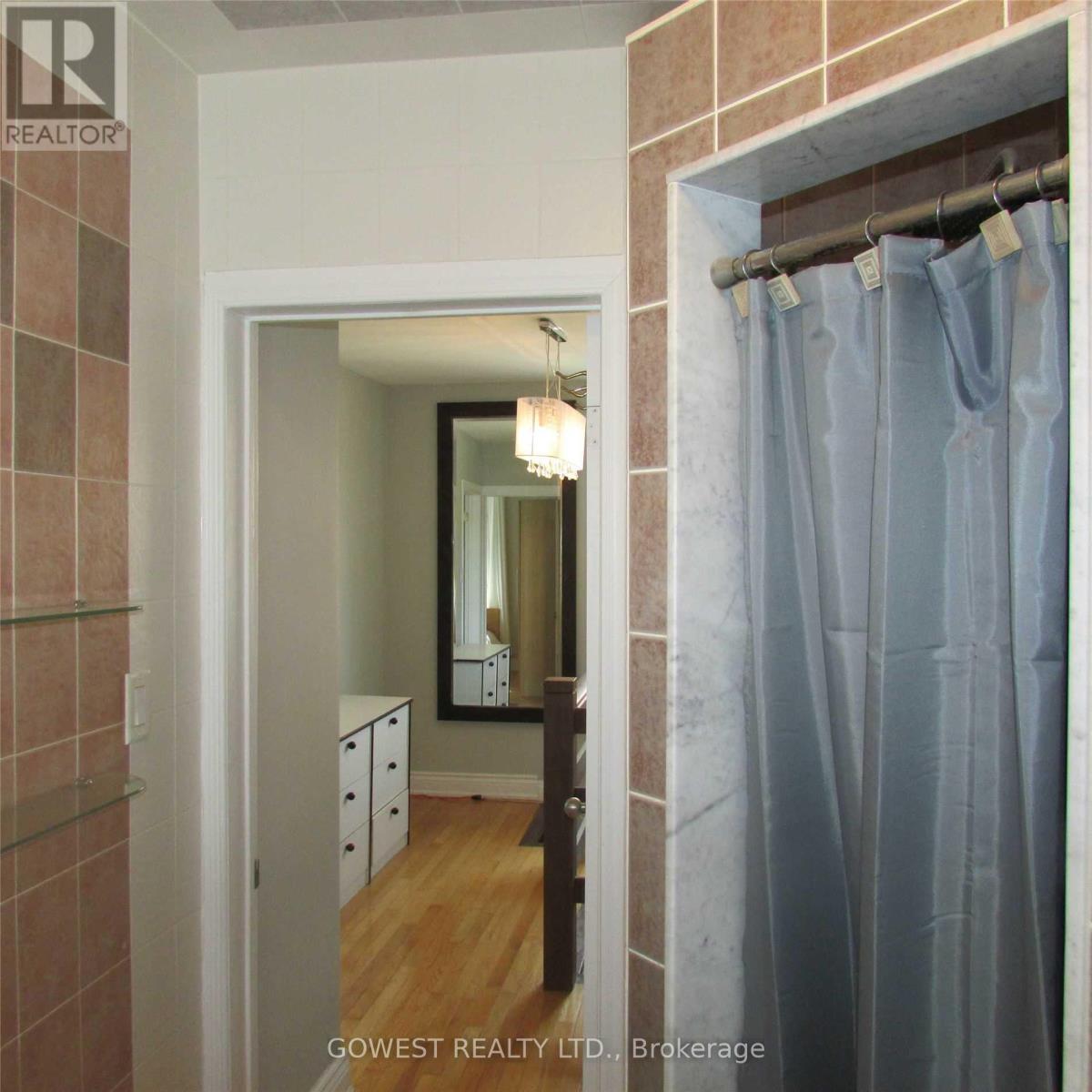 19b - 19 Troy Street, Mississauga, Ontario  L5G 1S6 - Photo 13 - W12380568