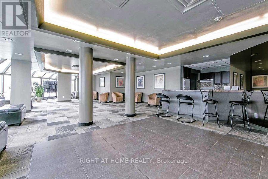 1808 - 700 Constellation Drive, Mississauga, Ontario  L5R 3G8 - Photo 29 - W12380572