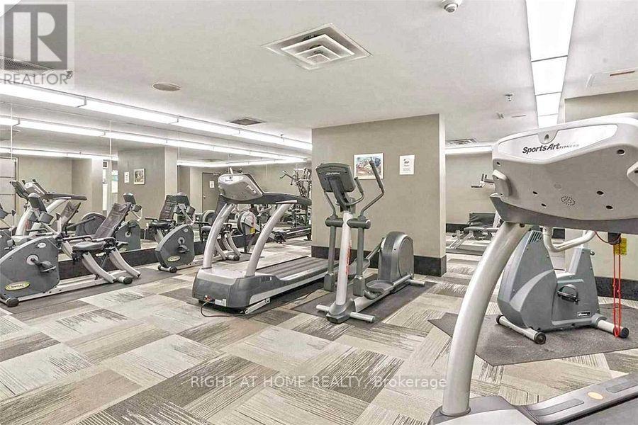 1808 - 700 Constellation Drive, Mississauga, Ontario  L5R 3G8 - Photo 30 - W12380572