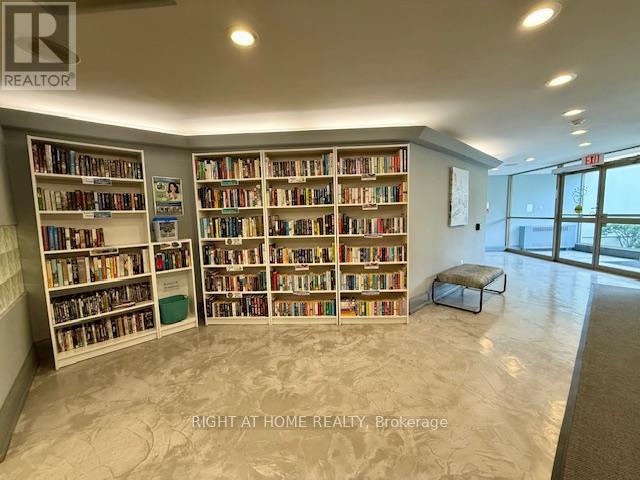 1808 - 700 Constellation Drive, Mississauga, Ontario  L5R 3G8 - Photo 33 - W12380572