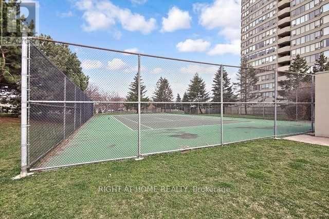1808 - 700 Constellation Drive, Mississauga, Ontario  L5R 3G8 - Photo 34 - W12380572