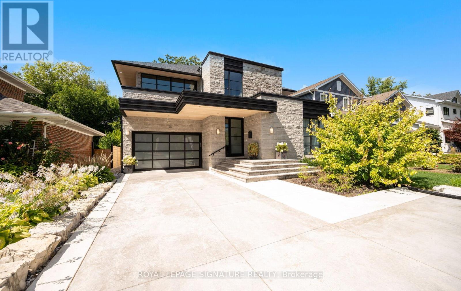Property at 36 WANITA ROAD image 1