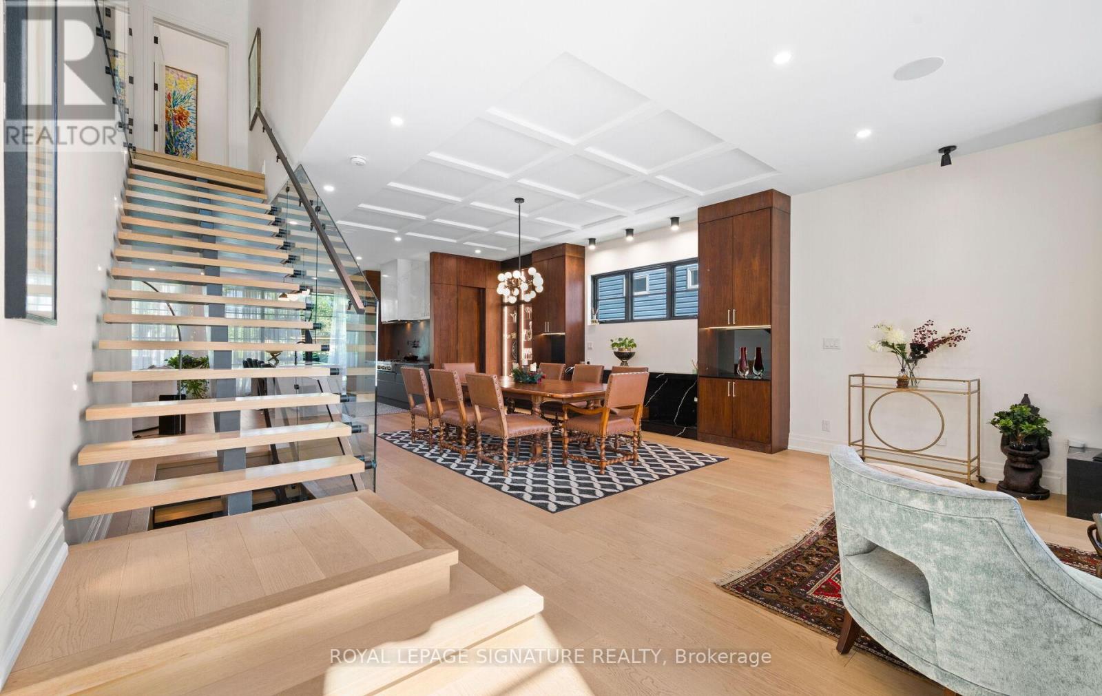 Property at 36 WANITA ROAD image 4