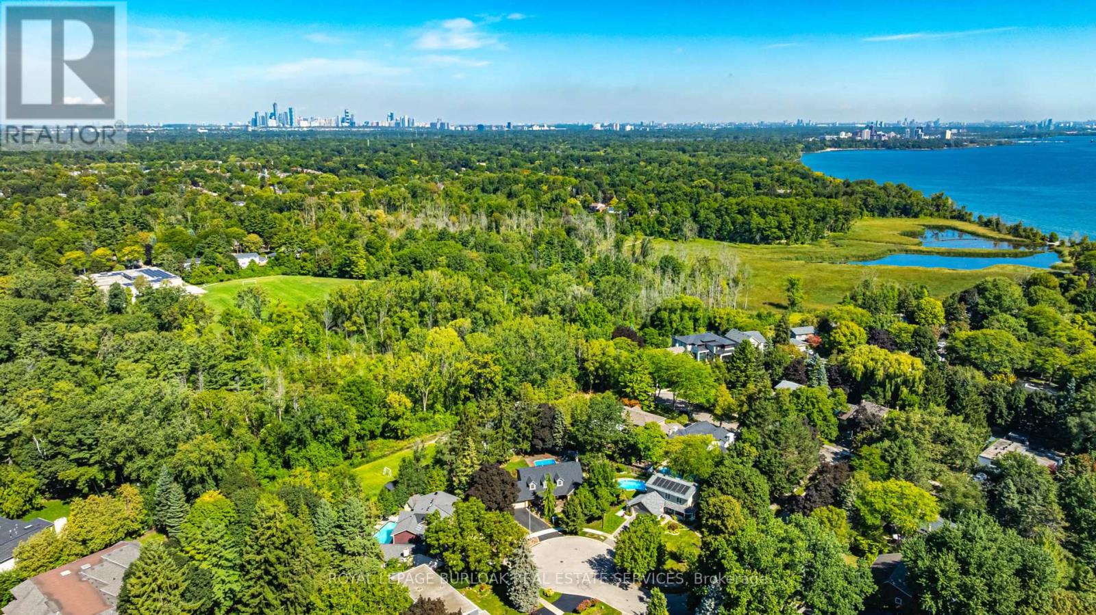 1577 Old Spar Court, Mississauga, Ontario  L5J 1B4 - Photo 49 - W12380640