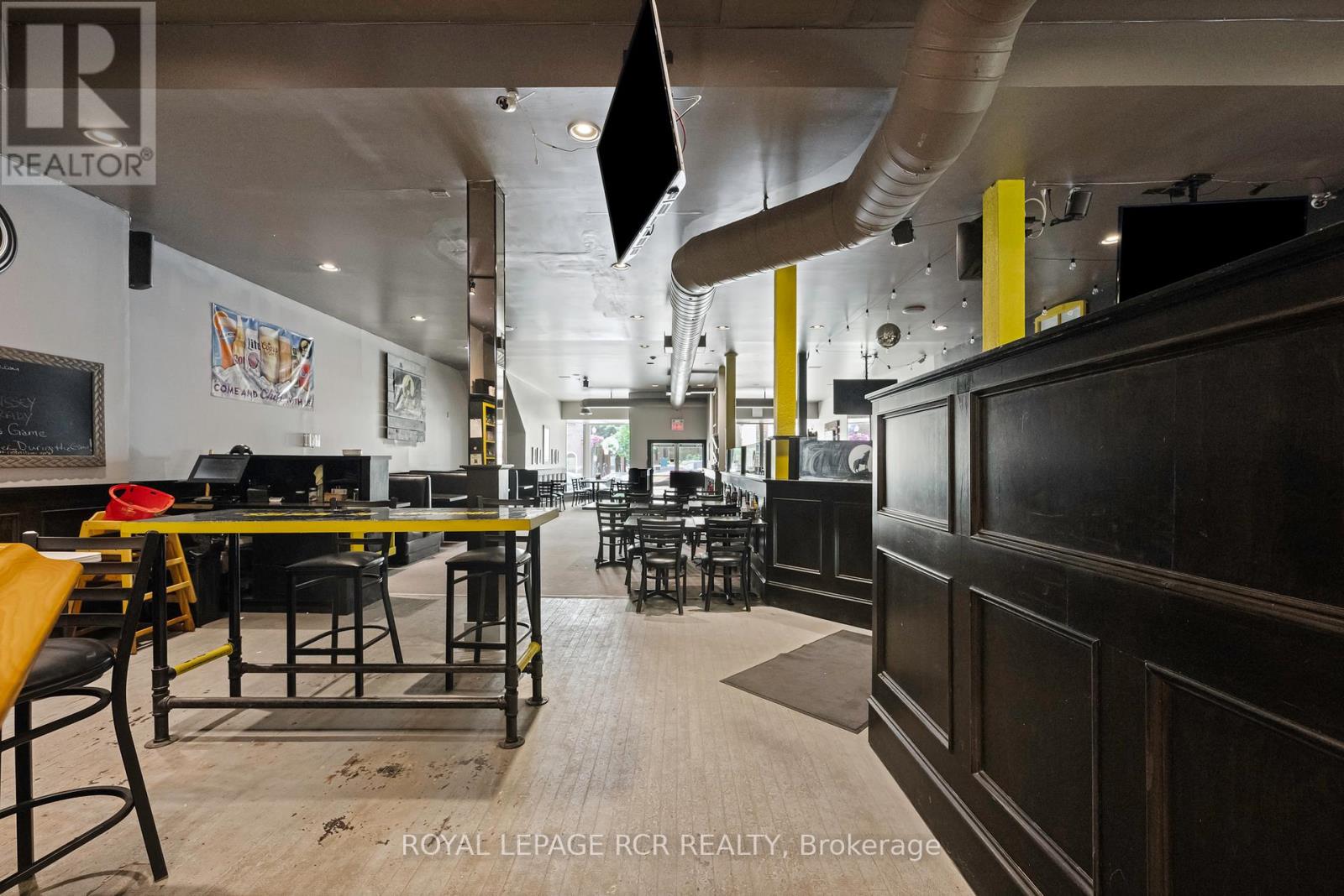 137-139 Broadway, Orangeville, Ontario  L9W 1K2 - Photo 14 - W12380650