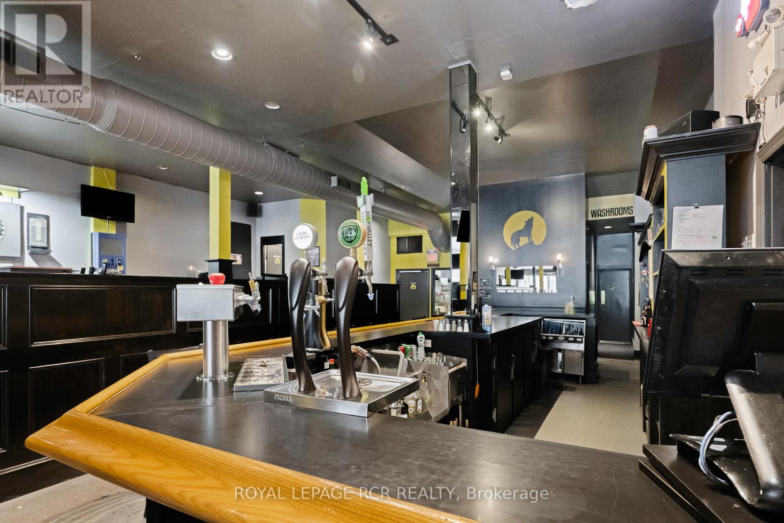 137-139 Broadway, Orangeville, Ontario  L9W 1K2 - Photo 16 - W12380650