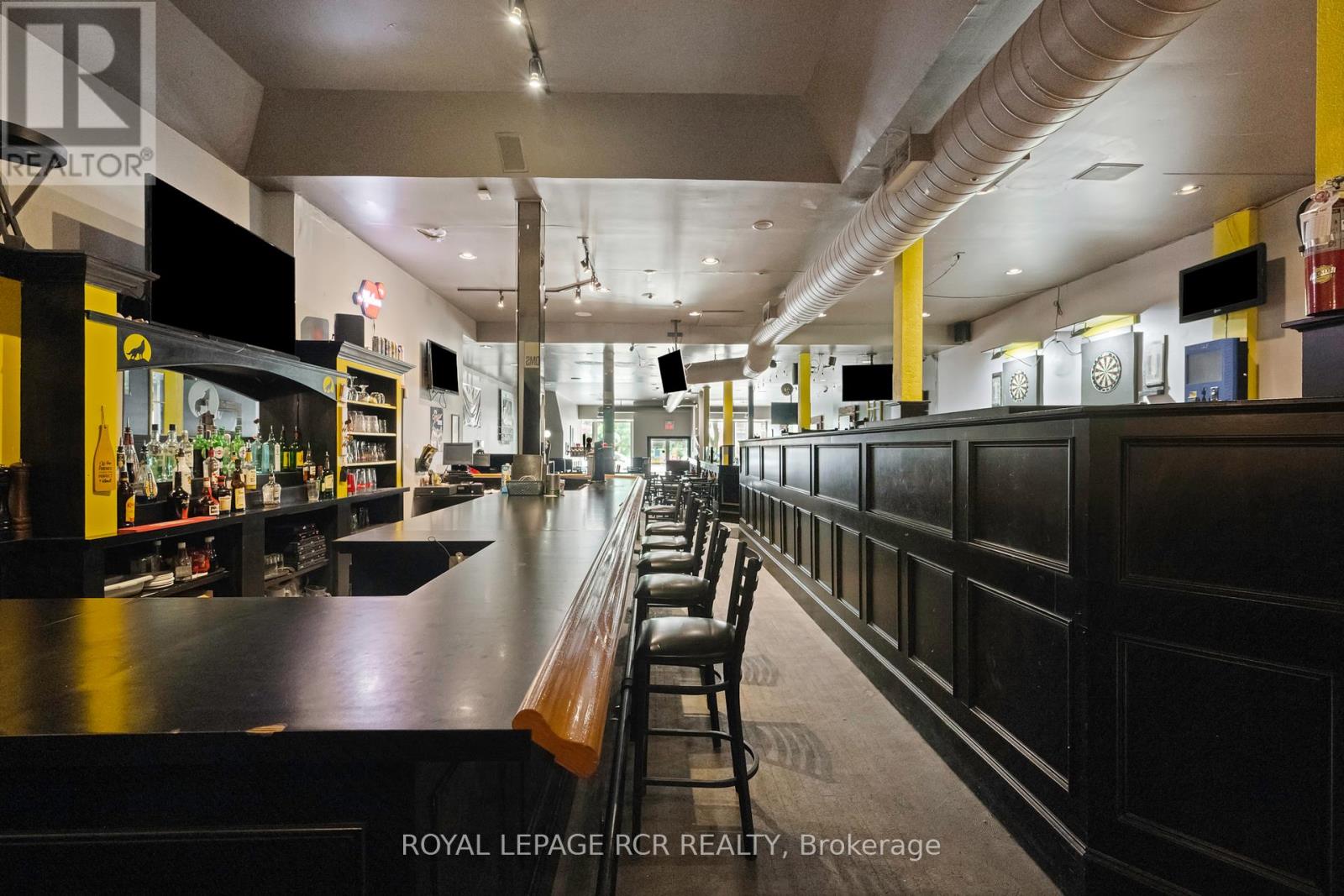 137-139 Broadway, Orangeville, Ontario  L9W 1K2 - Photo 18 - W12380650