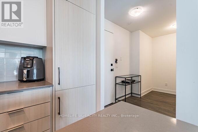 709 - 2481 Taunton Road, Oakville, Ontario  L6H 3R7 - Photo 14 - W12380665