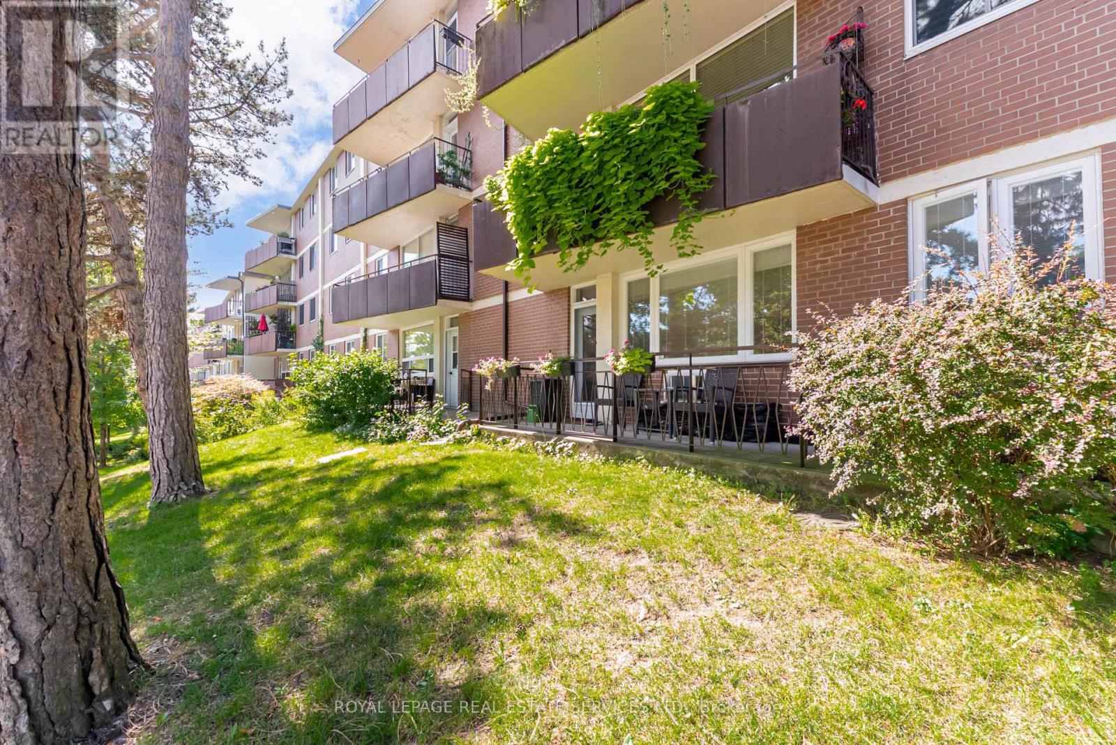 221 - 80 Coe Hill Drive, Toronto (High Park-Swansea), Ontario  M6S 3C9 - Photo 36 - W12380674