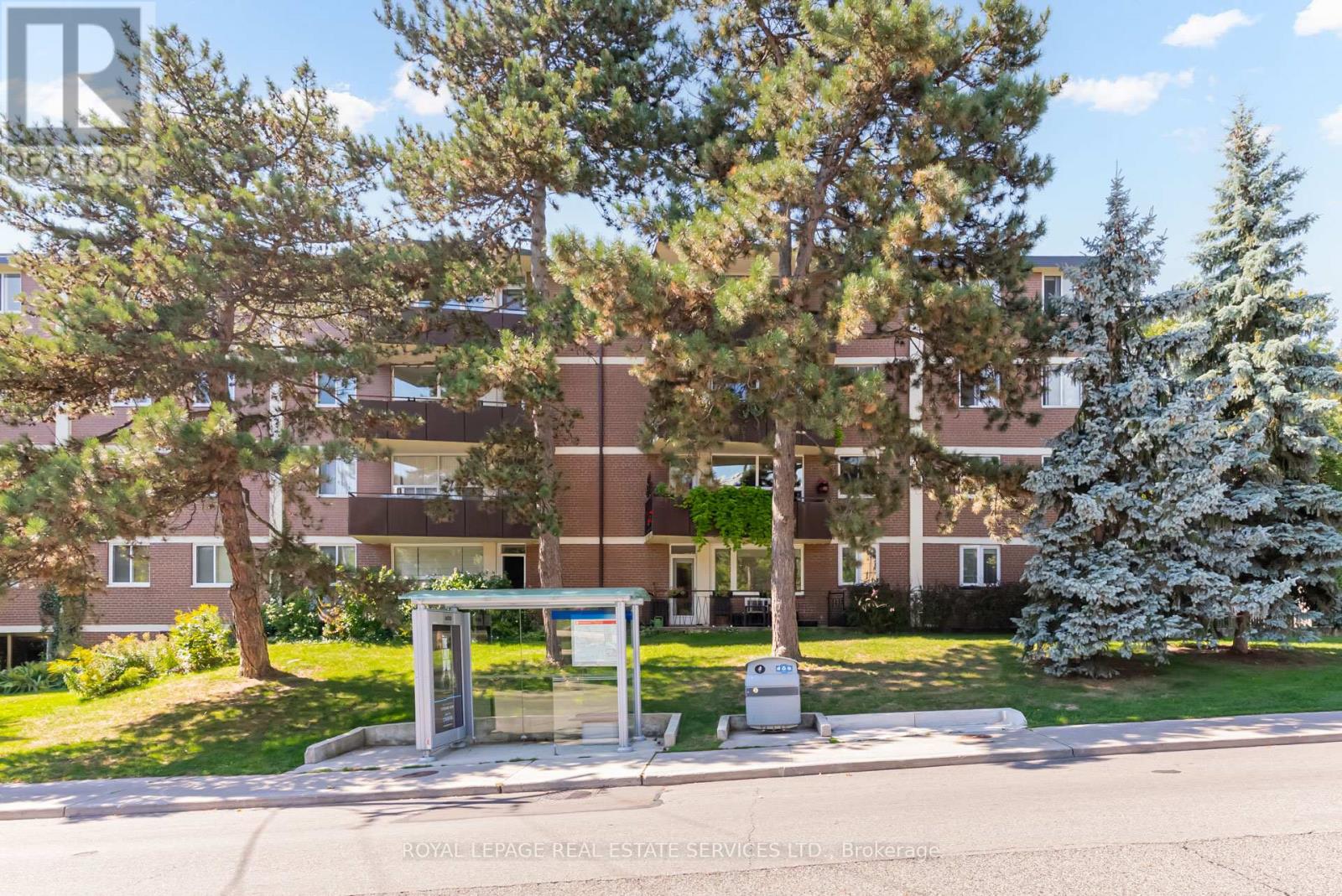 221 - 80 Coe Hill Drive, Toronto (High Park-Swansea), Ontario  M6S 3C9 - Photo 38 - W12380674