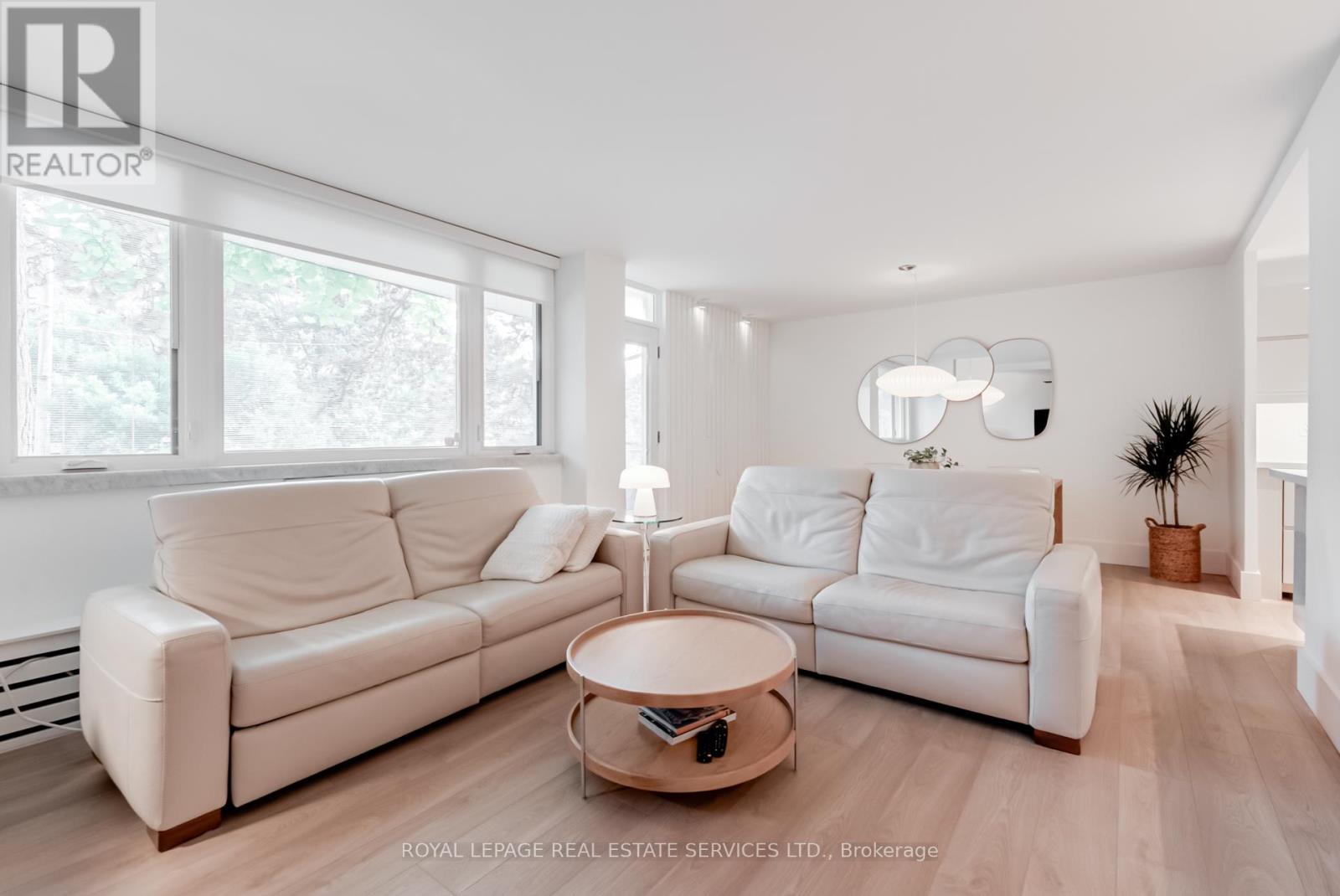 221 - 80 Coe Hill Drive, Toronto (High Park-Swansea), Ontario  M6S 3C9 - Photo 8 - W12380674