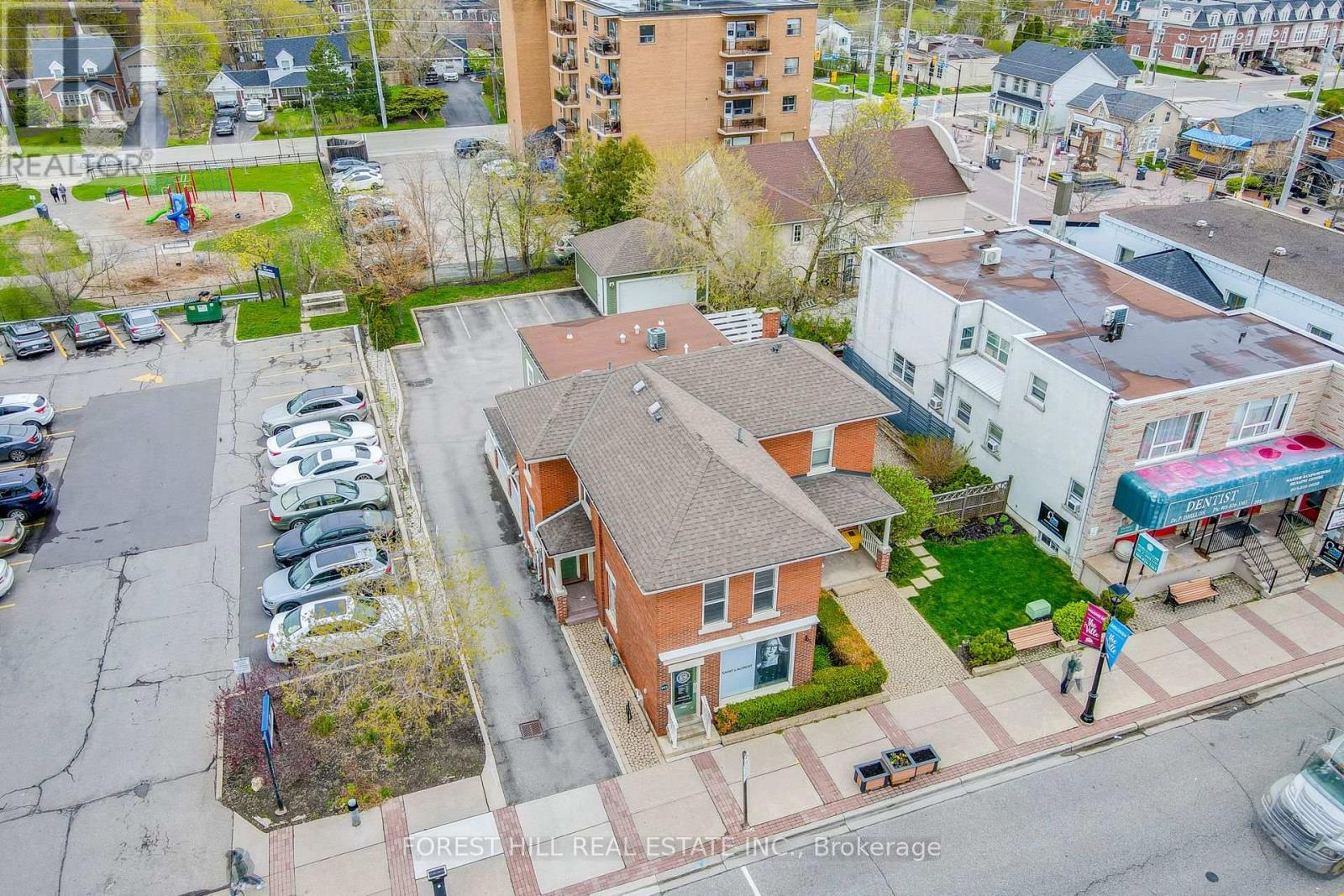 201 QUEEN STREET S Mississauga (Streetsville), ON L5M 1L4