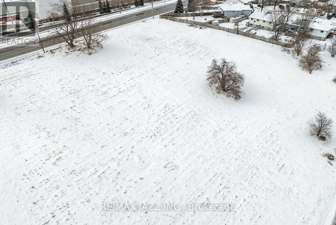 200 Baseline Road W, Clarington, Ontario  L1C 4K9 - Photo 6 - E12380136