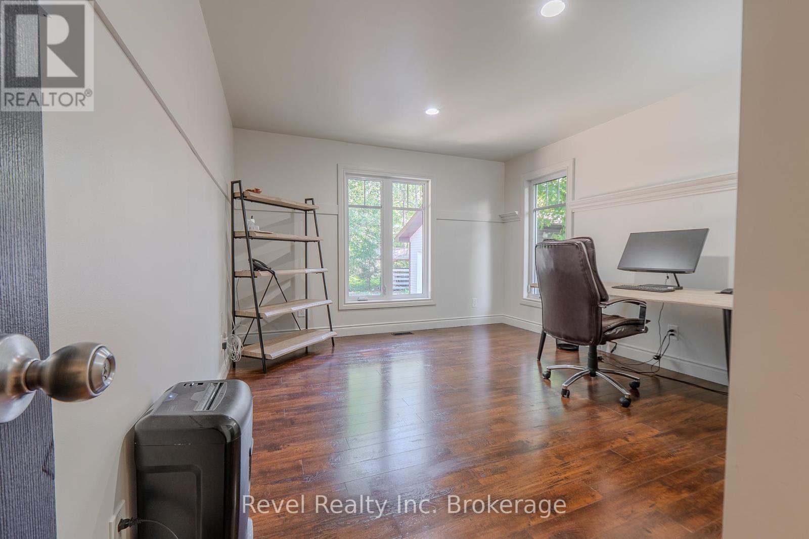 362 Chadbourne Drive, North Bay (Airport), Ontario  P1B 8G2 - Photo 22 - X12381066