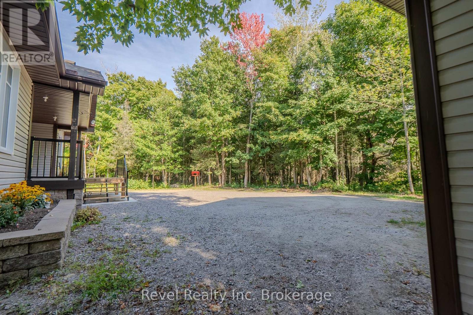 362 Chadbourne Drive, North Bay (Airport), Ontario  P1B 8G2 - Photo 42 - X12381066