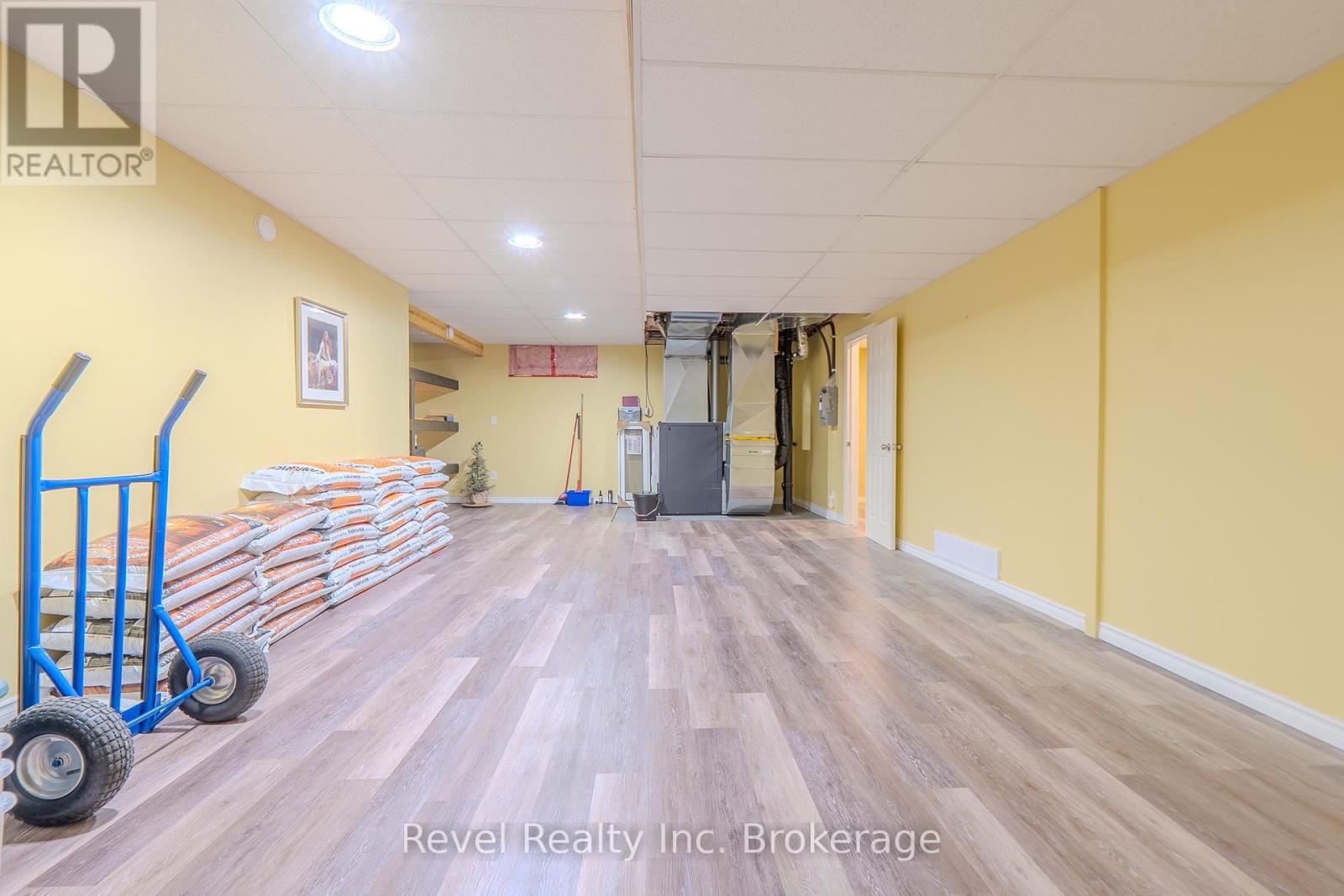 362 Chadbourne Drive, North Bay (Airport), Ontario  P1B 8G2 - Photo 50 - X12381066