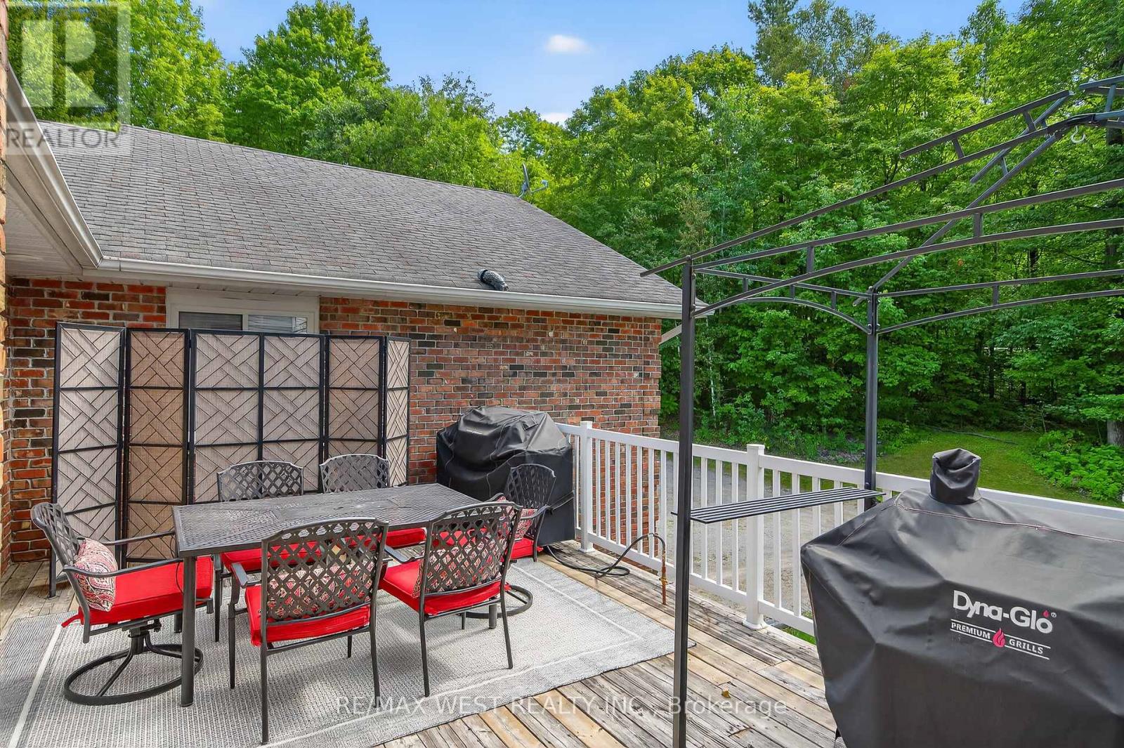 398 Sandy Hook Road, Kawartha Lakes, Ontario  L0A 1K0 - Photo 11 - X12380585