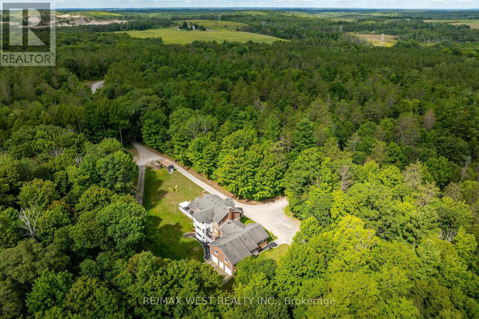 398 Sandy Hook Road, Kawartha Lakes, Ontario  L0A 1K0 - Photo 29 - X12380585