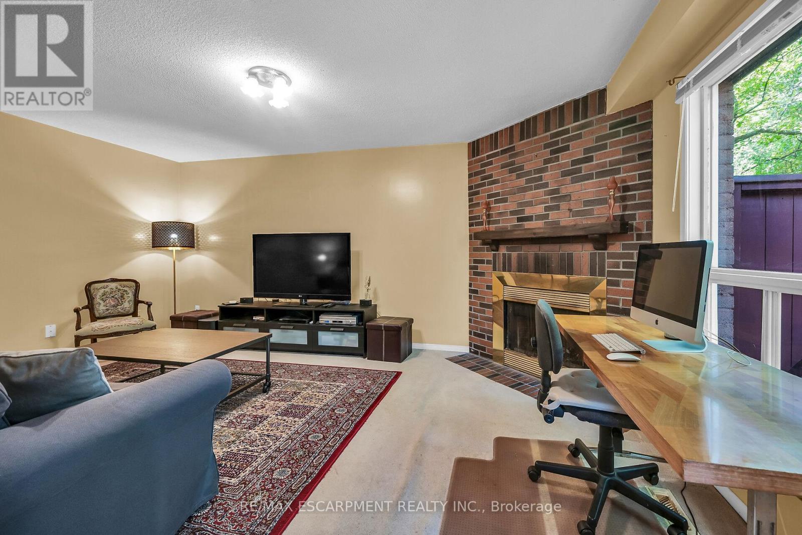 70 Golfview Crescent, Hamilton, Ontario  L9H 6T6 - Photo 21 - X12380628
