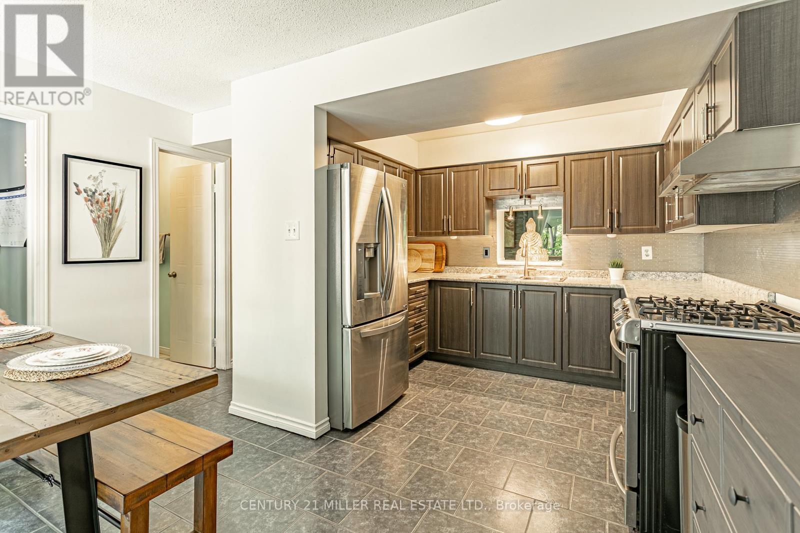 16 - 9 Ailsa Place, London South, Ontario  N5Z 4Z6 - Photo 16 - X12380687