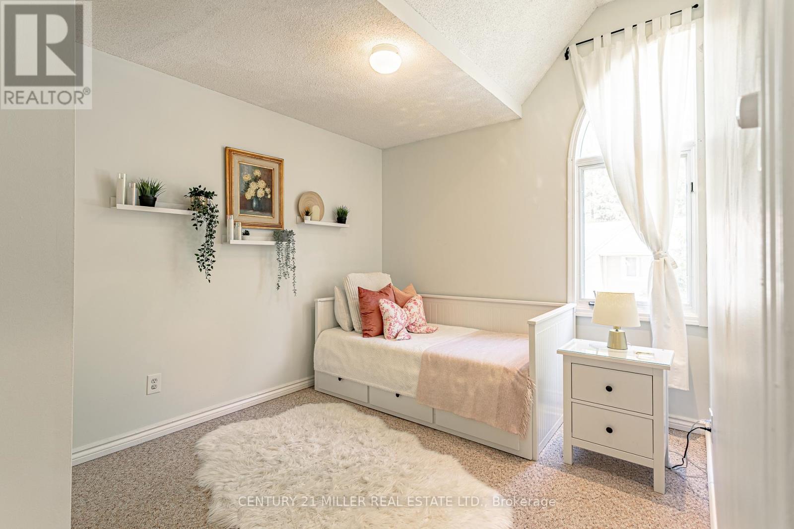 Property at 16 - 9 AILSA PLACE image 3