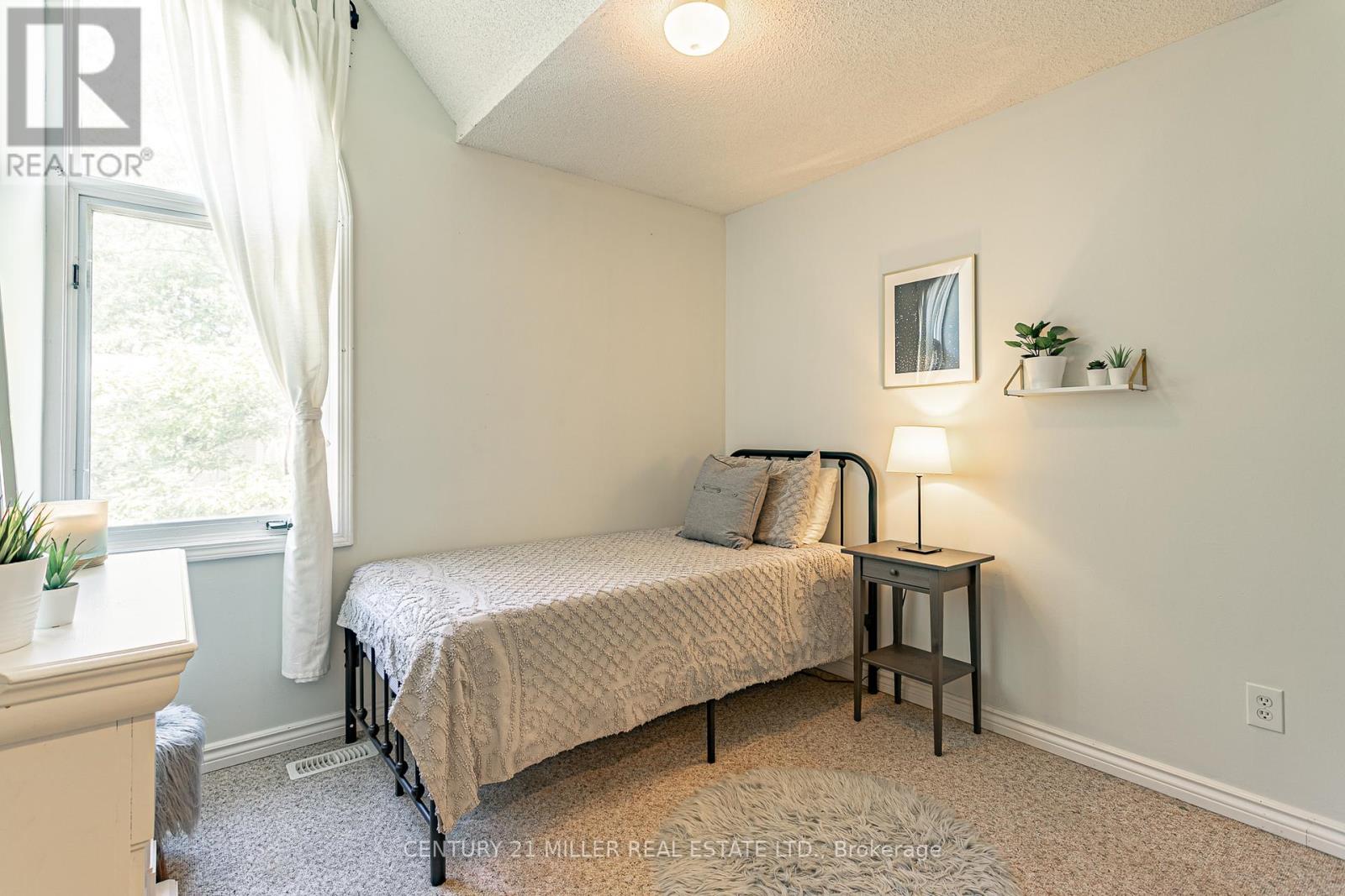 16 - 9 Ailsa Place, London South, Ontario  N5Z 4Z6 - Photo 6 - X12380687