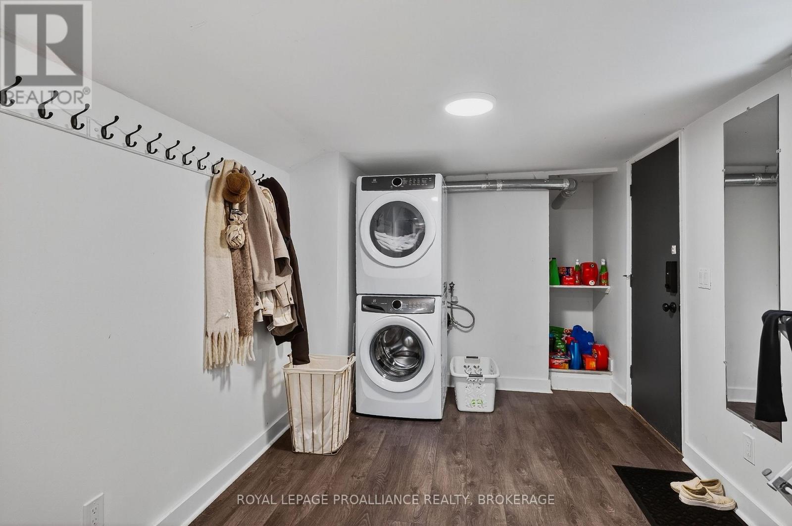 119 Montreal Street, Kingston, Ontario  K7K 3E9 - Photo 22 - X12381021