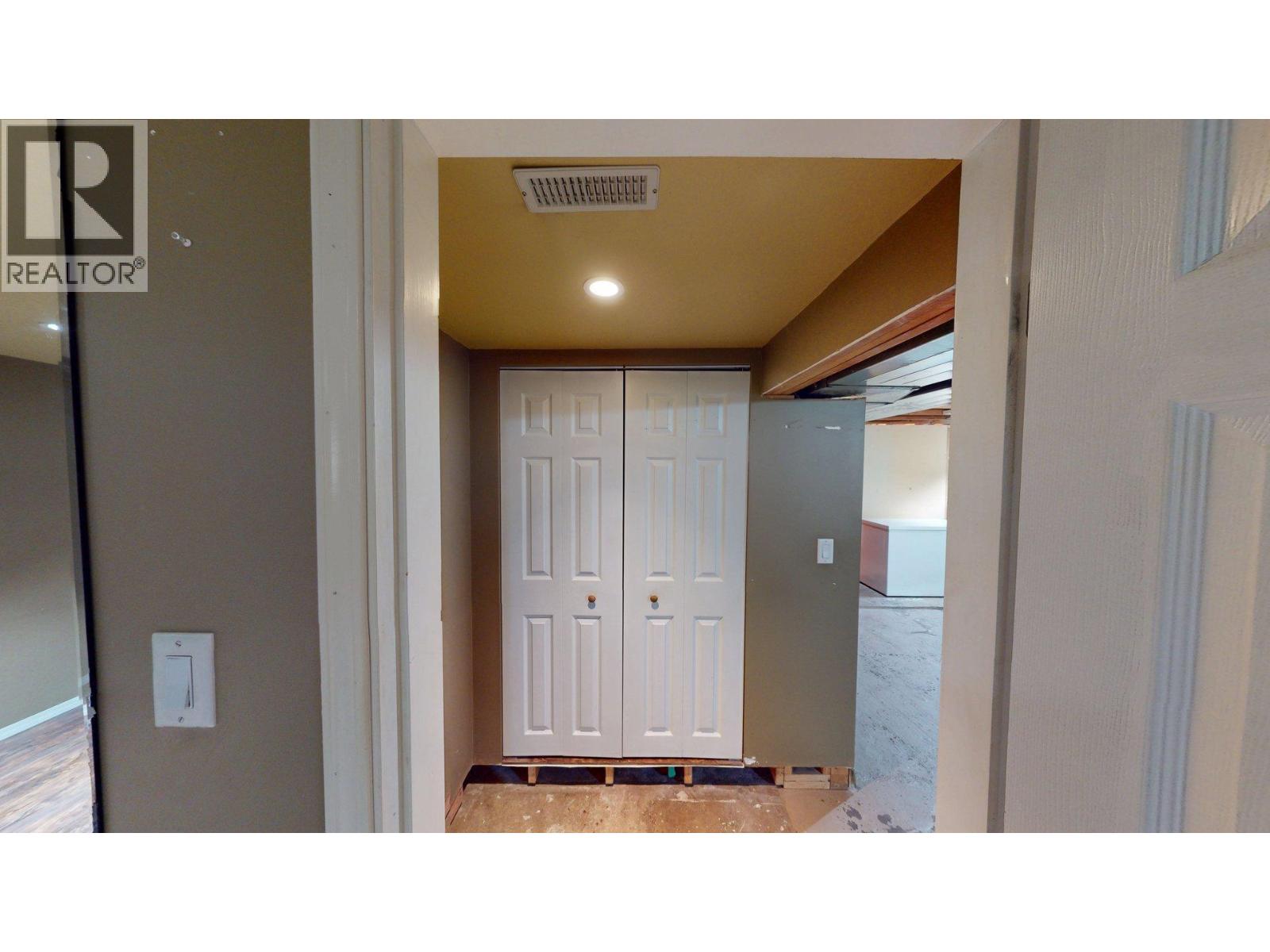 1301 6th Street, Genelle, British Columbia  V0G 1G0 - Photo 29 - 10361000
