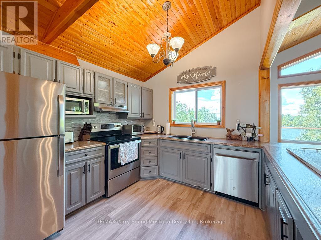 127 Burnetts Road, Mckellar, Ontario  P2A 0B5 - Photo 11 - X12381074