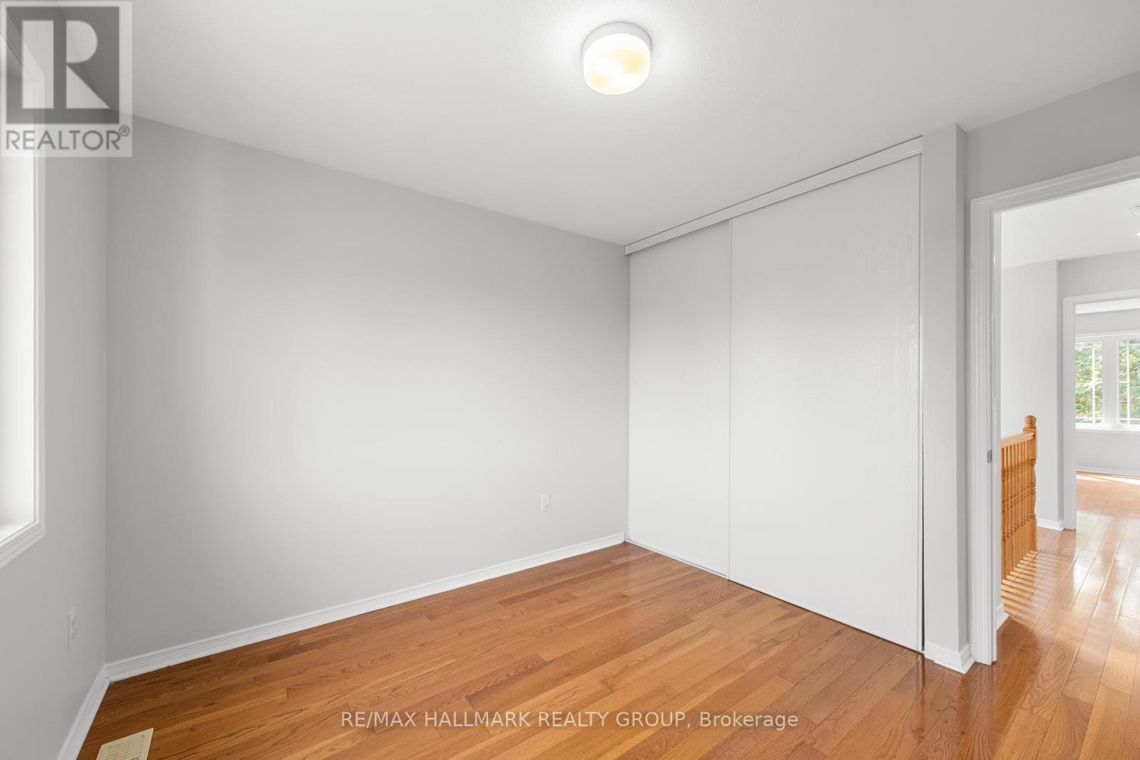 1146 Halton Terrace, Ottawa, Ontario  K2W 1G9 - Photo 27 - X12380999