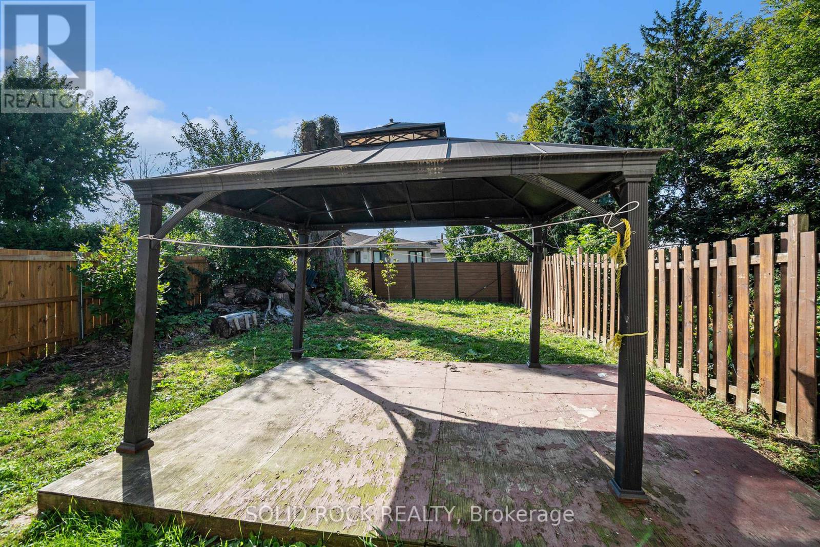 1432 Leigh Crescent, Ottawa, Ontario  K1J 8E4 - Photo 19 - X12381018