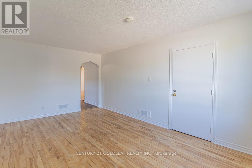 Unit 2 - 361 Gougeon Street, Ottawa, Ontario  K1L 6W8 - Photo 8 - X12381045