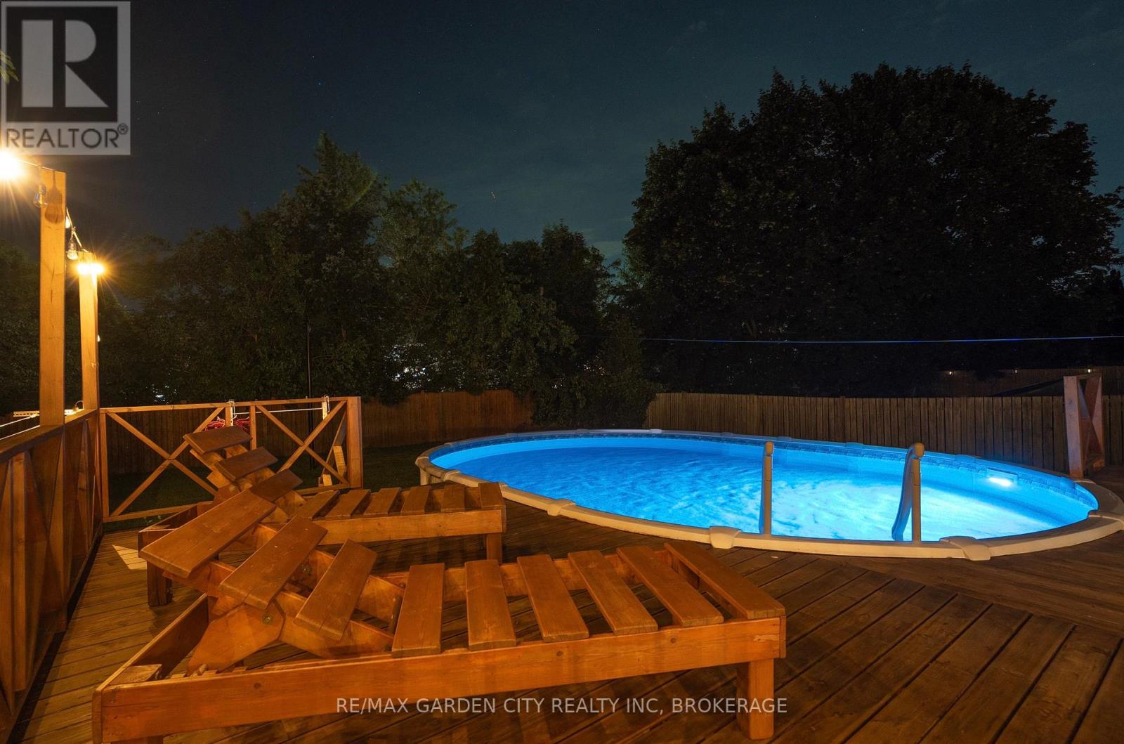 14 Edinburgh Drive, St. Catharines, Ontario  L2M 3H1 - Photo 30 - X12381012